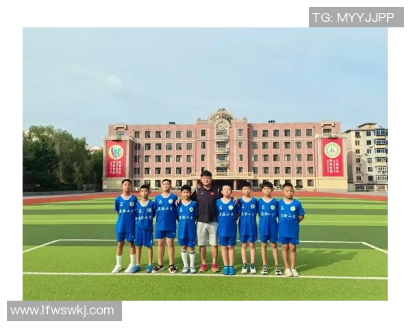 足球明星与丹东友谊的故事揭示了体育与地方文化的深厚联系 足球明星与丹东友谊的故事揭示了体育与地方文化的深厚联系