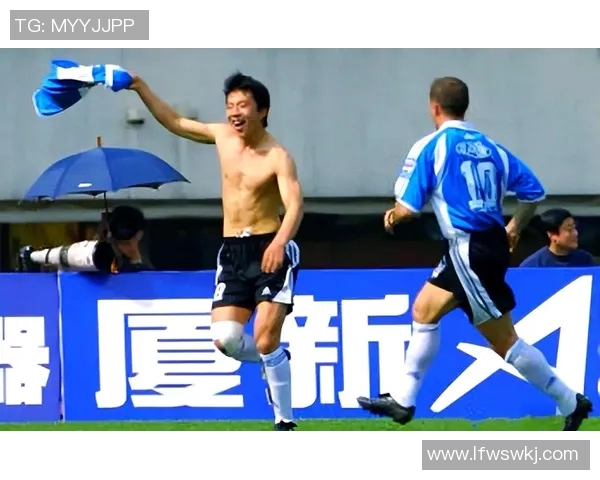 追忆离世足球明星的光辉岁月与传奇人生故事