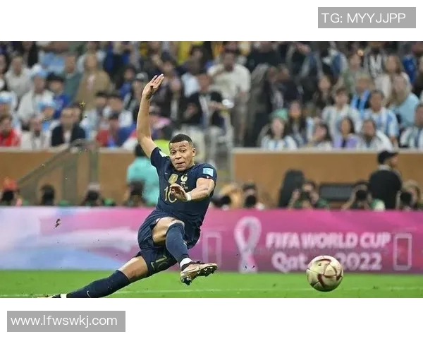 姆巴佩高清图片欣赏及其精彩瞬间回顾